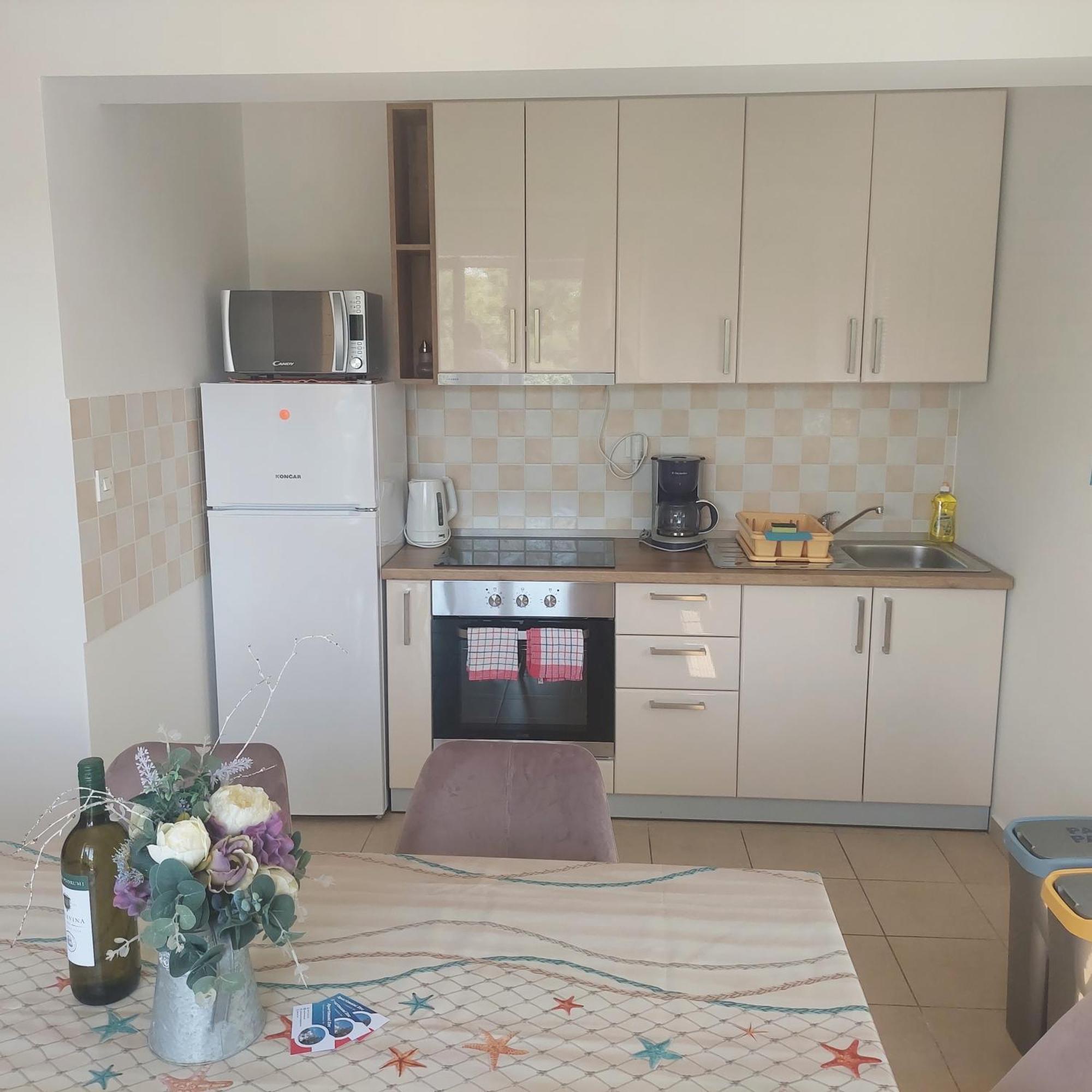 Apartmani Zec Šilo Extérieur photo