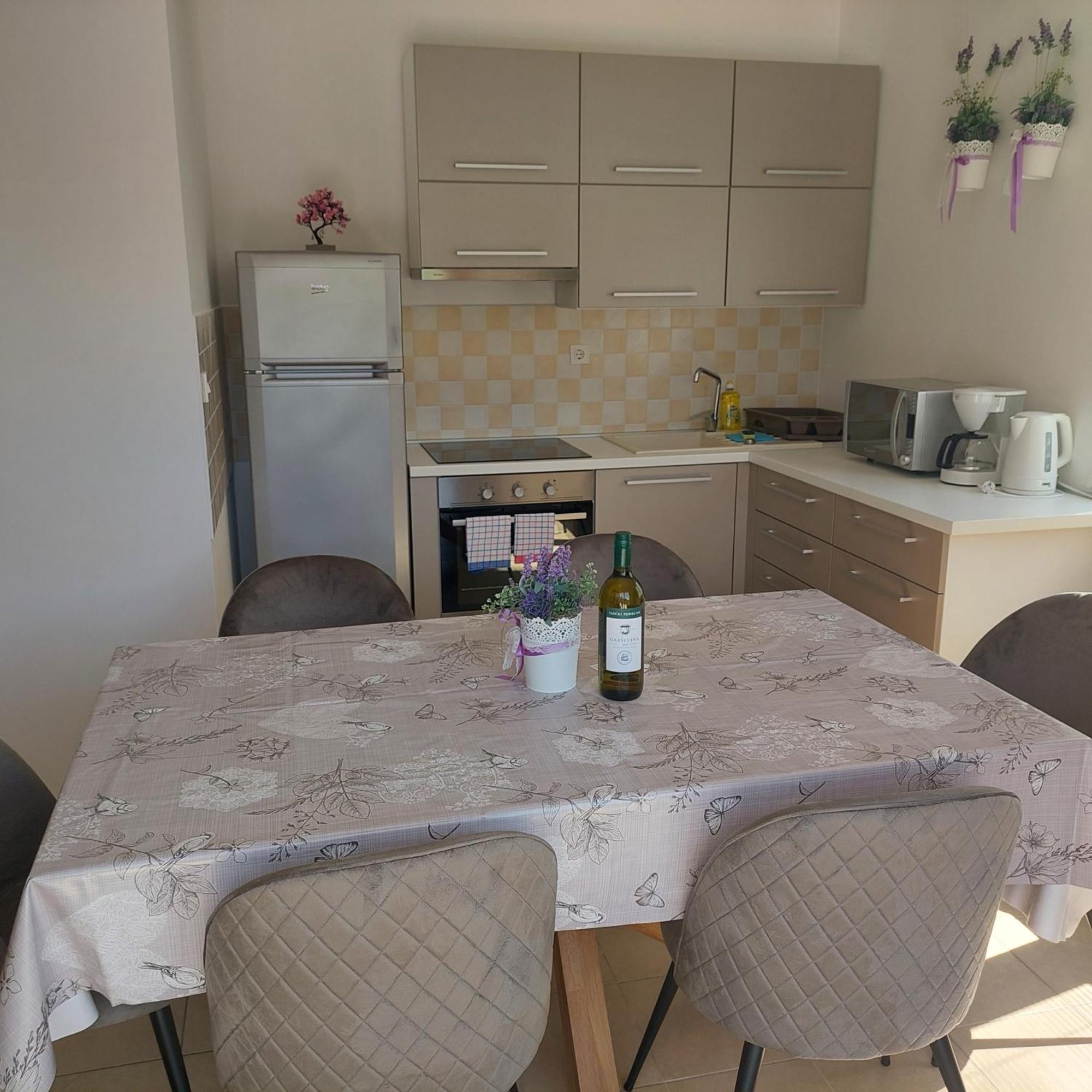 Apartmani Zec Šilo Extérieur photo